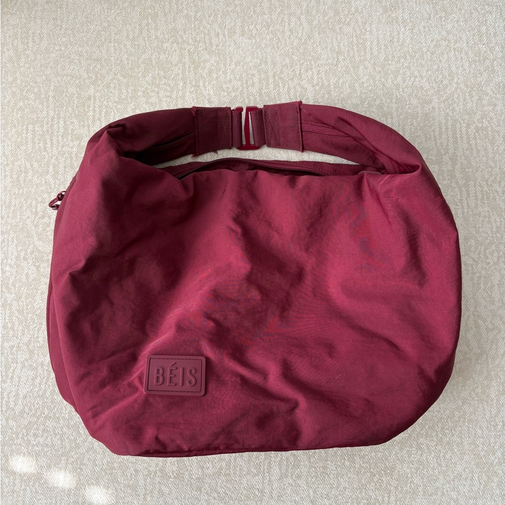 BEIS Crescent Catchall Bag - Burgundy
